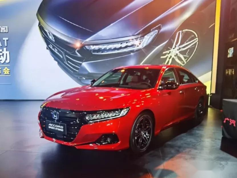 小鹏汽车第10万辆整车下线；奥迪国产Q4 e-tron谍照曝光
