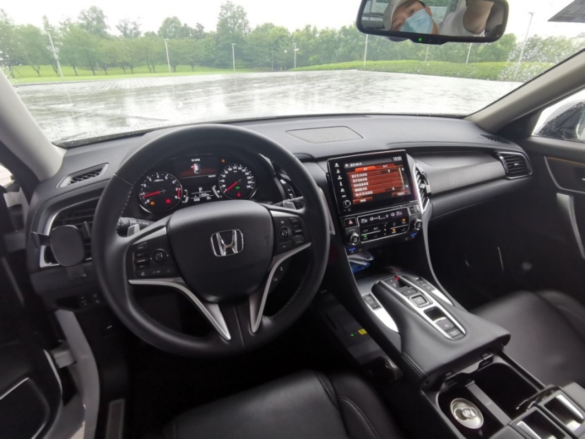 剑胆琴心、侠骨柔情——试驾广汽Honda新款冠道