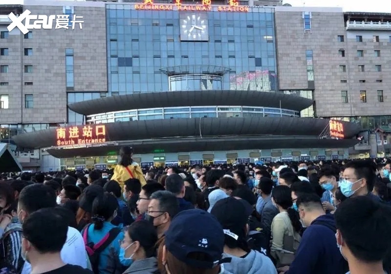 闲侃 | 这个五一你“堵”在哪？