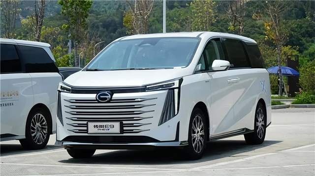32.98 万元起售 满电满油续航达 1442km，广汽传祺 E9 上