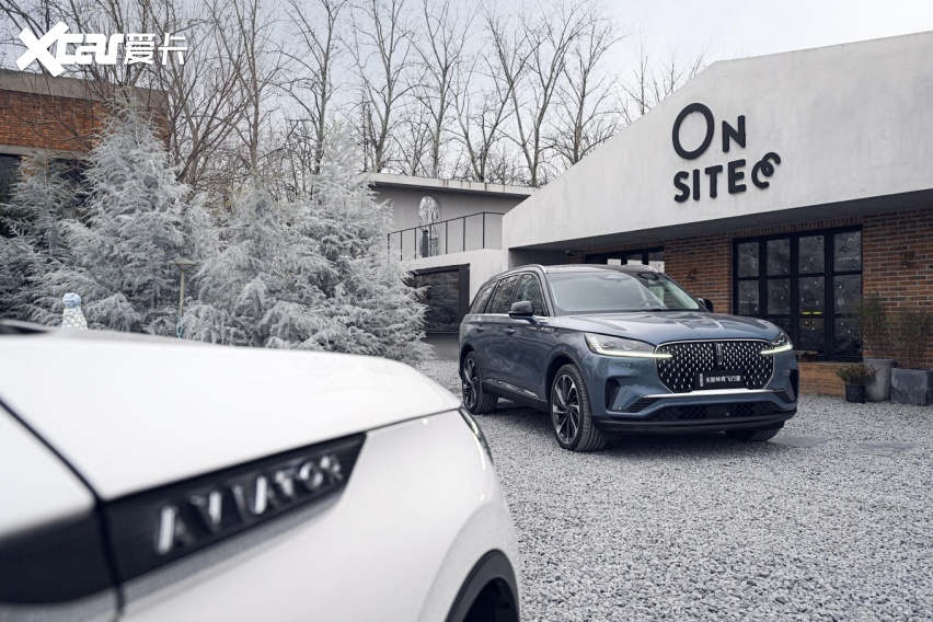 星辉、咖啡和雪花，全新林肯飞行家如何释放“温暖哲学”？