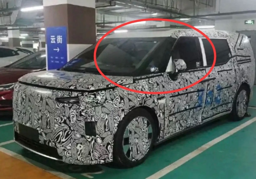比极氪009更安全！沃尔沃EM90国内曝光，豪华版极氪009