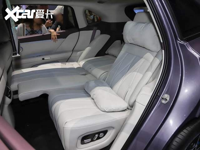 这车轴距超3米，还有华为全栈加持，上市能成爆款吗？