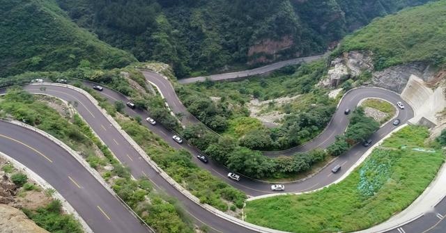 斯巴鲁力狮跑山试驾，兼具操控与舒适的实力派