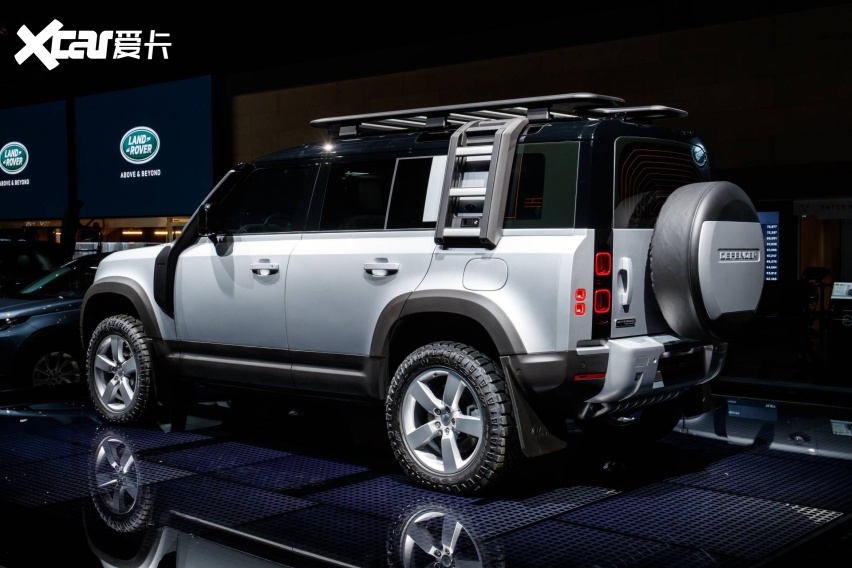 2019年法兰克福车展全新路虎卫士110系列实车