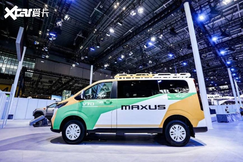上汽大通MAXUS“大型纯电性能皮卡”GST概念车上海车展全球首发亮相