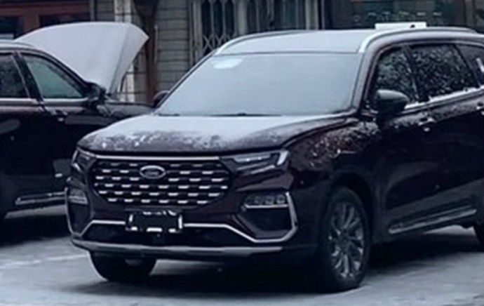 定位中大型SUV，江铃福特EQUATOR实车曝光