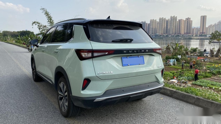 10万元预算选国产SUV，主打大空间的五菱星辰是个好选择吗？