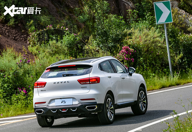 车德钢:预算10万出头 开最美的哈弗f5接最靓的她