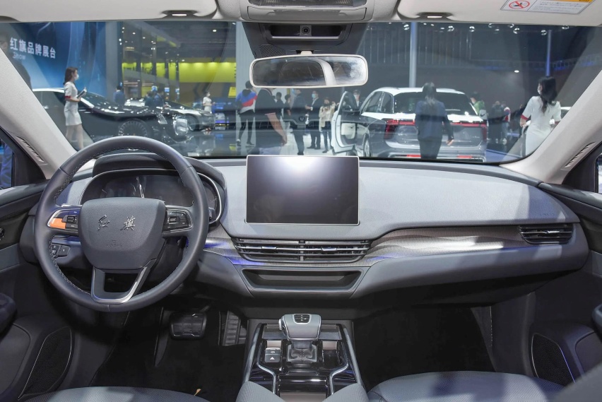 19.98万元 红旗E-QM5 PLUS新增车型上市 续航560km