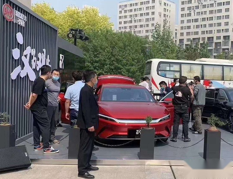 比亚迪的新王牌，长近5米，既是颜值派，又是实力派，6月份上市