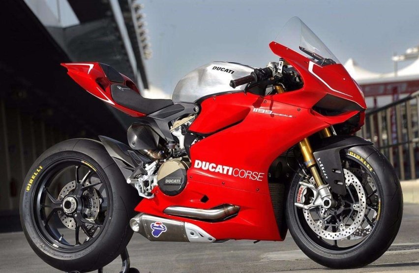 杜卡迪1199 Panigale玩越野？有钱任性的玩法