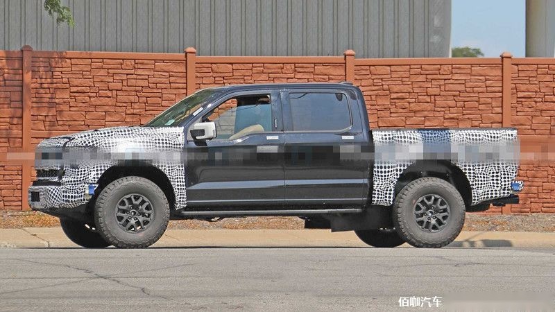 2021-ford-f-150-raptor-spy-photos (2).jpg