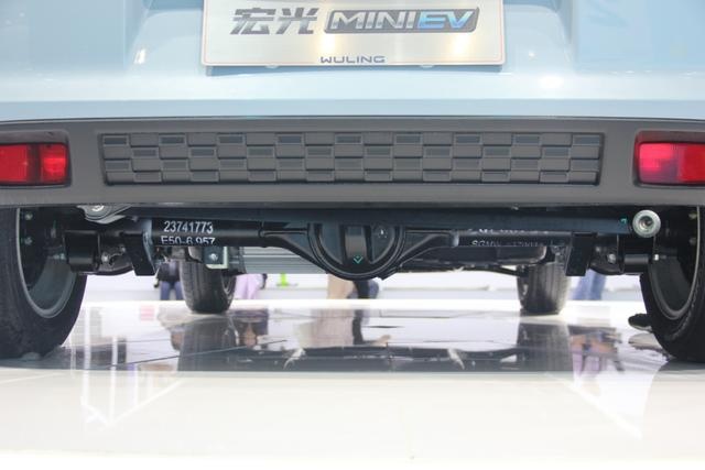 #成都车展#实拍最便宜的新车，五菱宏光MINI EV上市
