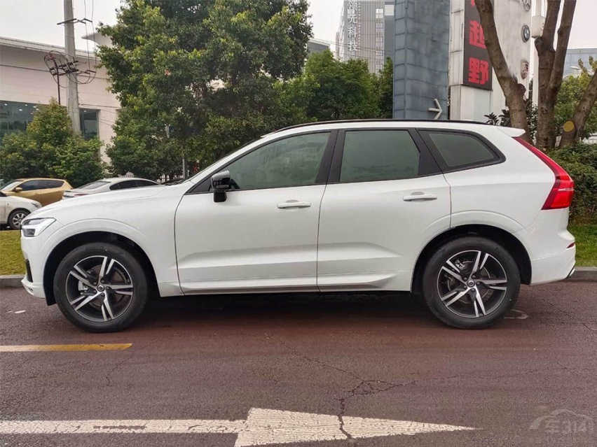 沃尔沃XC60对比凯迪拉克XT5 更推荐后者