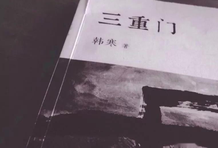 今天这篇稿子无题，只是想敬所有的平凡和伟大一杯！