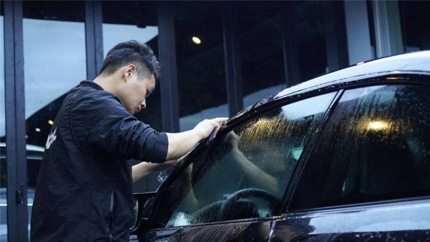“0元贴车衣”，真有这样的好事？