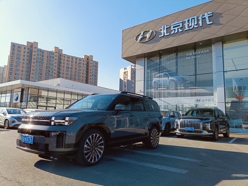 探店体验北京现代第五代胜达：油车魅力，依旧不减
