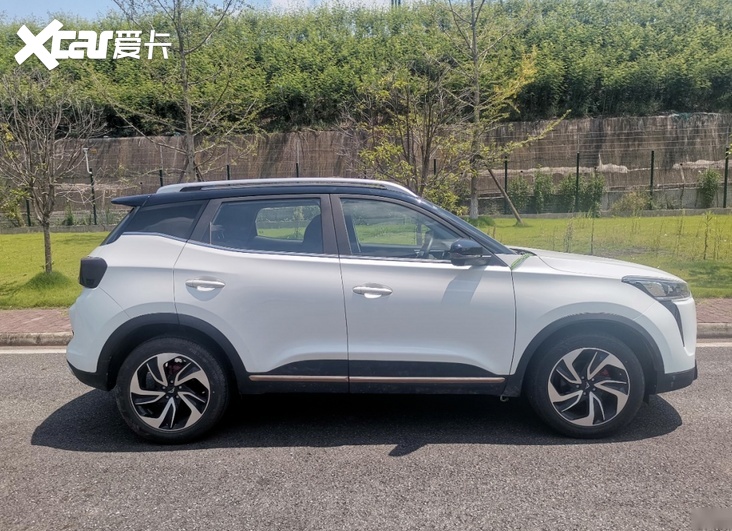 内饰外观优化,售价不足10万元-爱卡汽车爱咖号