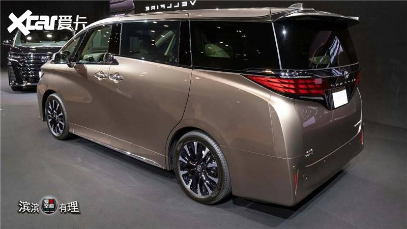 「 爱车空间 」丰田旗下最成功的豪华mpv——丰田埃尔法