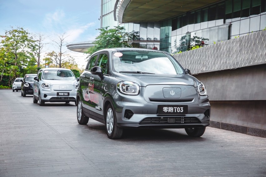 带着问题去试驾：让十万以内纯电小车“更好开”，零跑T03凭什么？