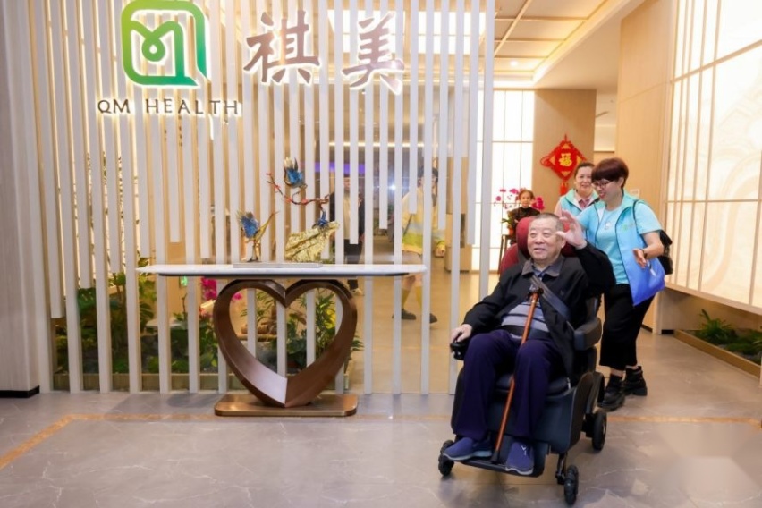 “科技视界 人为本” 传祺新能源 E9 电动福祉版正式下线!