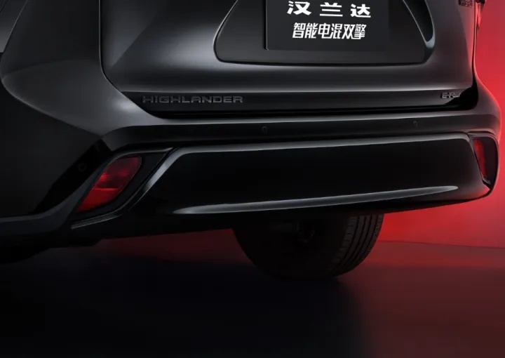 30万合资中型SUV谁更好？丰田汉兰达VS昂科威PLUS