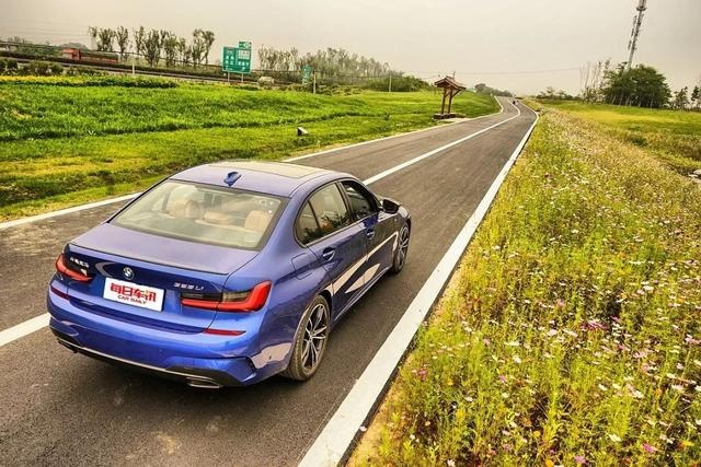 试驾全新BMW 3系：更舒适是事实，但绝非不运动