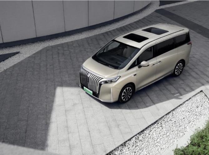 魏牌高山DHT-PHEV，1.jpg
