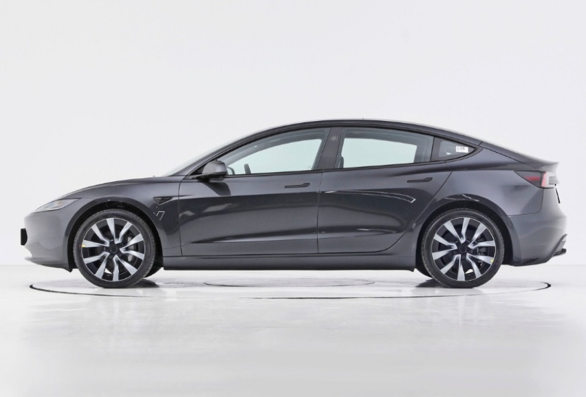 特斯拉Model Y售价全系上调，Model 3/Y变相优惠1.2万元