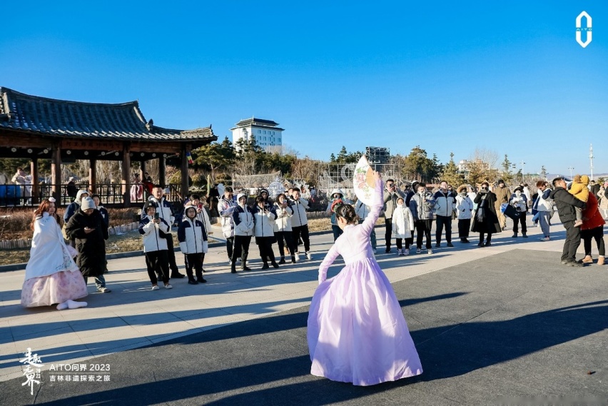 趣无界丨冰雪智驾 趣探边境民俗风情