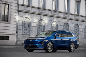 AI科技大六座旗舰SUV，吉利银河M9惊艳亮相米兰