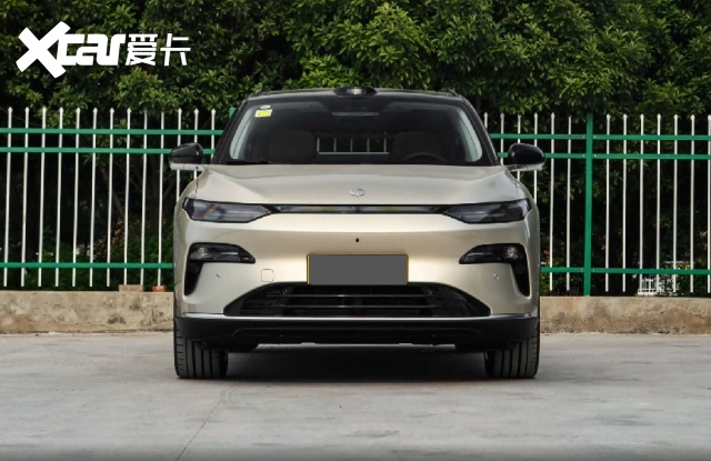适合中登的轿跑SUV1438万起增程纯电全都有快充仅需16分钟(图2)