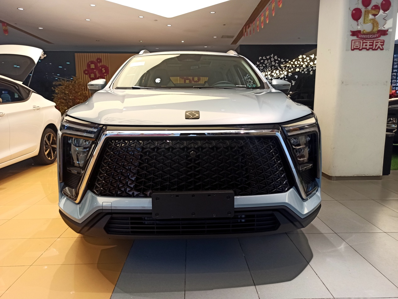 設計感不輸新能源車,即將上市的思皓X6,長安UNI-T的最佳對手? 設計感不輸新能源車,即將上市的思皓X6,長安UNI-T的最佳對手?