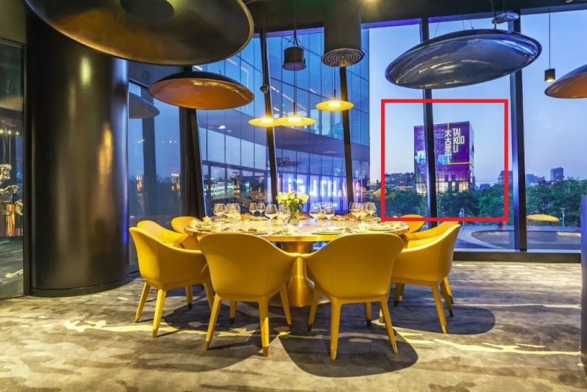 Mercedes me体验店关闭，奔驰缺的只是钱吗？