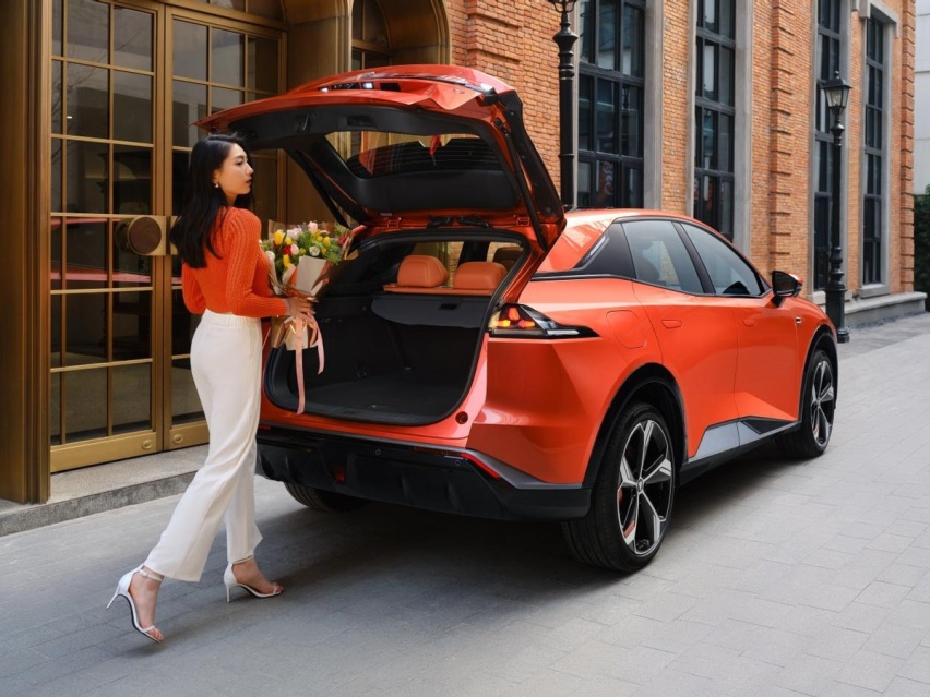26.39万起的Model Y，怎能与深蓝S7竞争？性价比太低