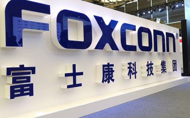 iPhone组装商富士康确定造车！年内一口气将推出3款电动车