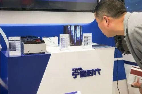 王传福亲自给刀片电池带盐，汉将是首款应用车型