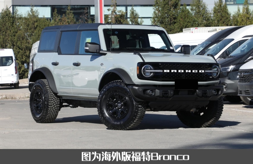 坦克/方程豹还香吗？江铃福特Bronco现身街头，原汁原味美系越野