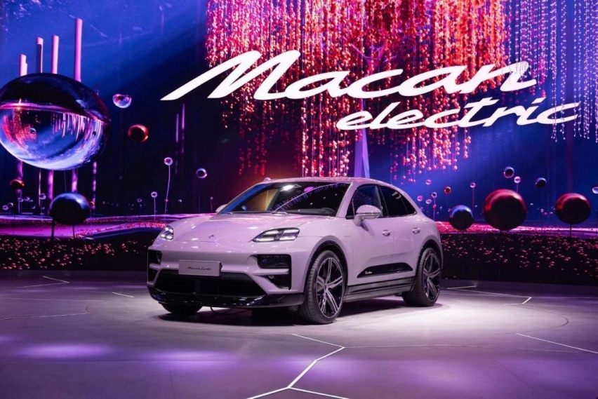保时捷Macan EV上市，起售价72.8万元，油电价不同