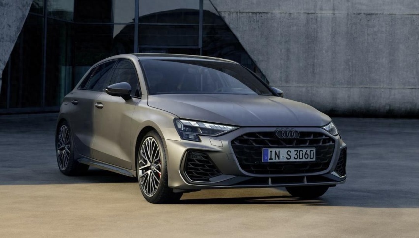 零百4.7秒，全新奥迪S3升至333马力，但依旧跑不过Model 3