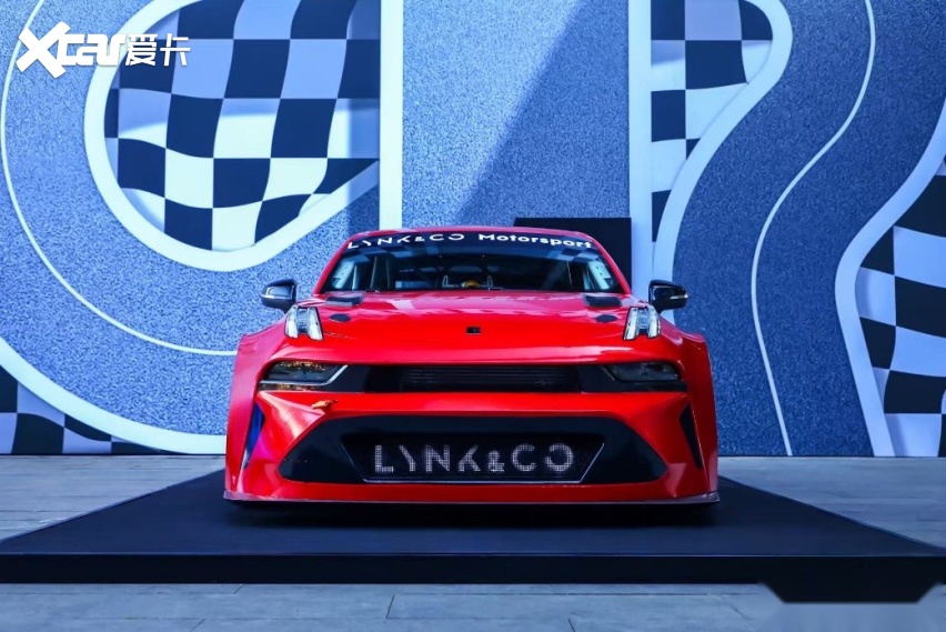 领克第八届Co客大会发布全新TCR赛车,开启汽车运动新篇章