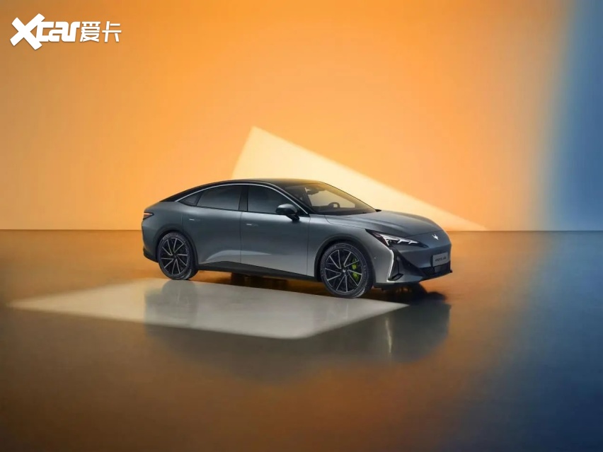 实力造车,极狐阿尔法s5泼天的流量接得住?