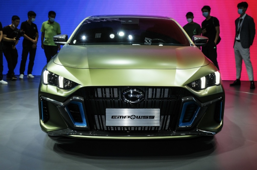 领克03迎来最强对手！碳纤维+四出排气，号称“国产GT-R”