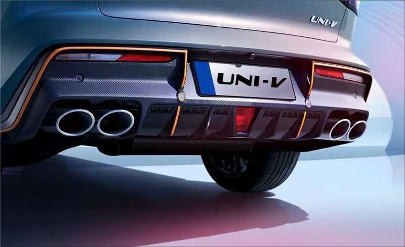 谁是最强2.0T？长安UNI-V+ CS75PLUS同级无敌手，买到即
