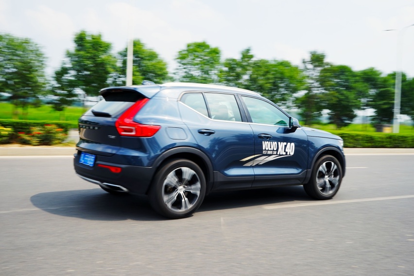 安全、科技、北欧风的精致青年SUV，试驾体验沃尔沃XC40