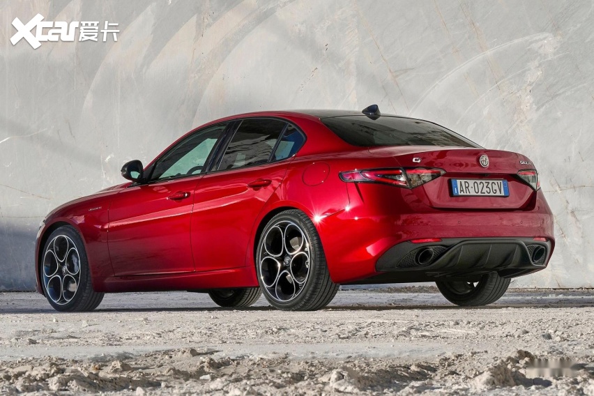 售价35.98万元起 新款阿尔法罗密欧giulia上市