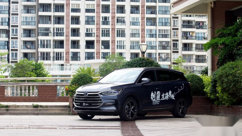 7座SUV/油耗低，适合家庭消费者，试比亚迪唐 DM-i