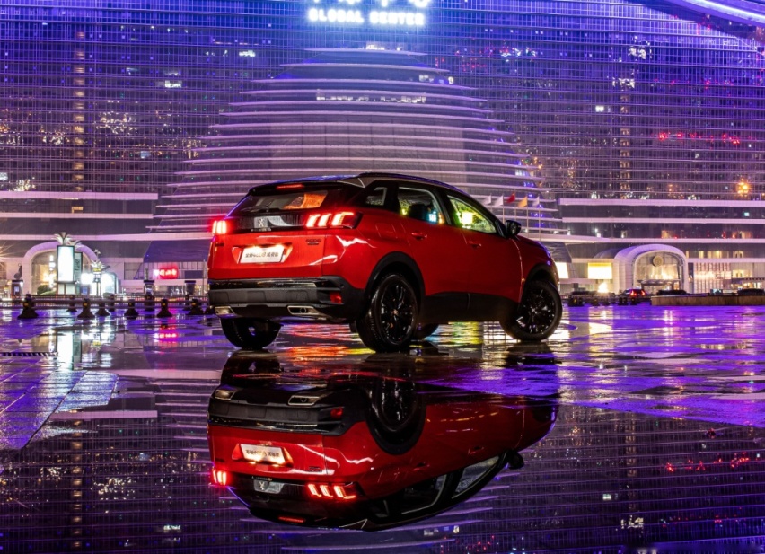 标致4008炫夜版来了!全新配色活力十足,实力碾压CR-V