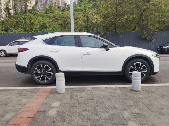 CX-4顶配做到了“人马合一”，但它的价格还是把我劝退